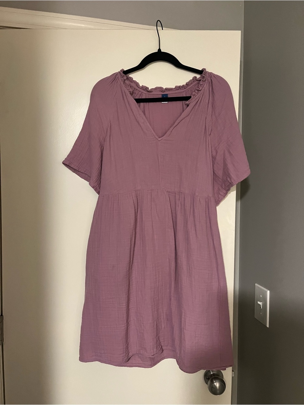 Women’s Mauve Short Sleeve V-Neck Dress